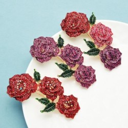 Broche de luxo - grandes flores de cristal