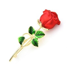 broche de rosa vermelha clássico