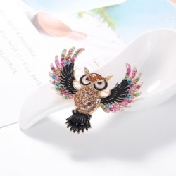 Stylish brooch with colorful crystal owlBrooches