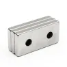 N35 - ímã de neodímio - bloco forte - 40 * 20 * 5mm - com furo duplo de 5mm - 2 peças