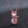 Elegante colar de ouro rosa - pingente em forma de gato - cristais - opala rosa