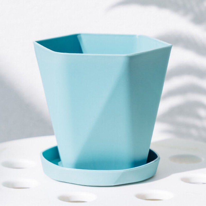 Geometric flower pot - plastic resinGarden