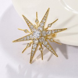Luxurious star shaped brooch - cubic zirconiaBrooches
