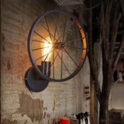 Arandela retrô - lâmpada de metal - design de roda industrial