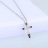 Colar elegante - cruz de cristal azul - prata de lei 925