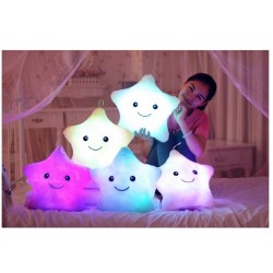 Almofada em forma de estrela - com LED - 40 * 35 cm