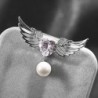 Broche luxuoso - asas de anjo - coração de cristal - pérola