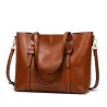 Elegant leather shoulder bag - large capacityHandbags