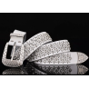 Cinto de couro da moda - com furos / strass - fivela de metal