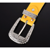 Cinto de couro da moda - com furos / strass - fivela de metal