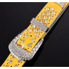 Cinto de couro da moda - com furos / strass - fivela de metal