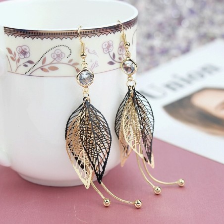 Hollow leafs long earrings - with zircon / pearlsEarrings