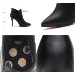 Leather heeled ankle boots - with zipperBoots