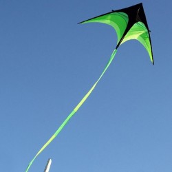 Pipa super grande - preta - verde - com linha - 160 cm