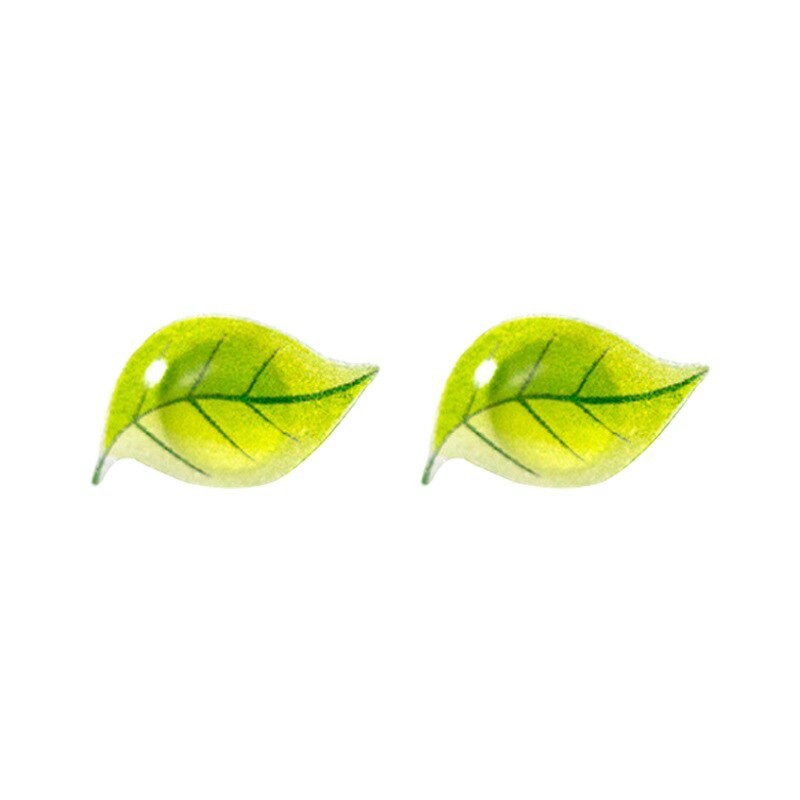 Small green leaves stud earrings - silver platedEarrings