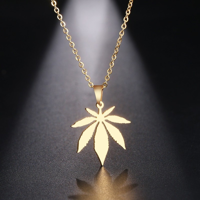 Maple leaf pendant - stainless steel necklaceNecklaces