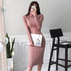 Vestido de inverno tricotado - com gola alta