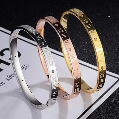 Pulseira elegante - oco em algarismos romanos da sorte - aço titânio - unissex