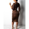 Vestido midi clássico - manga três quartos - listras geométricas de cor preta