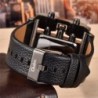 OULM 3364 - relógio esportivo quadrado grande - Quartz - pulseira de couro larga