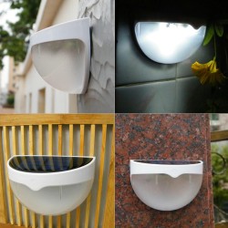 Lâmpada de parede de jardim movida a energia solar - à prova d'água - 6 LED