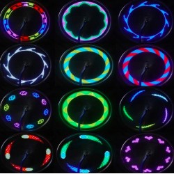 Luz de raio de bicicleta colorida - 32 LED - 30 padrões