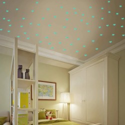Estrelas que brilham no escuro - adesivos de parede / teto - 3cm - 50 peças