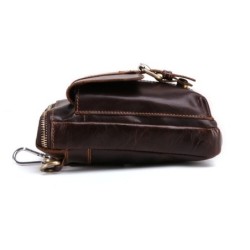 Bolsa de ombro pequena em couro