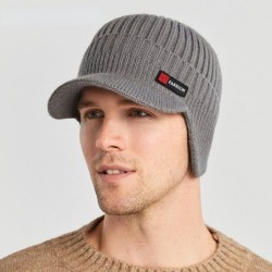 Gorro de malha de inverno quente - com viseira / proteção para as orelhas
