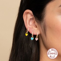 Brincos redondos de prata com cristais / coração pendurado - prata de lei 925