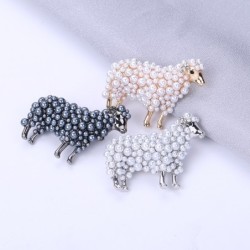 Broche de ovelha com pérolas