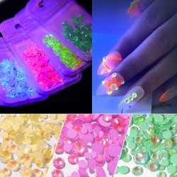 Luminous crystals - rhinestones nail decoration - mixed sizesNail polish