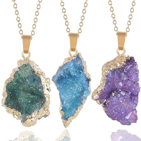 Pingente de pedra de cristal natural - com colar