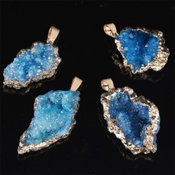 Pingente de pedra de cristal natural - com colar