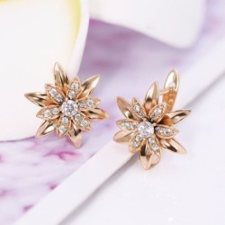 Brinco flor dourada com cristais