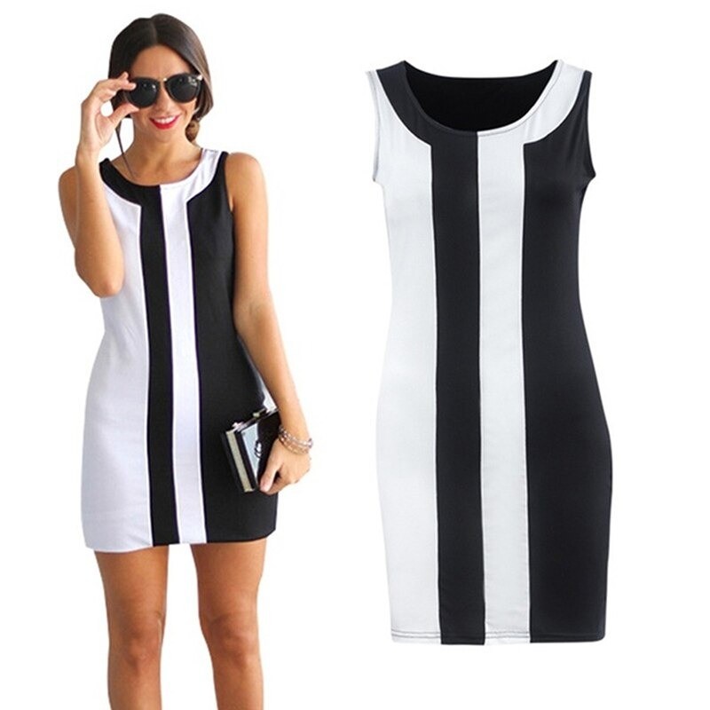 Minivestido sem mangas - listrado preto / branco - plus size Minivestido sem mangas - listrado preto / branco - plus size