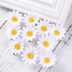 Grampos de cabelo decorativos - margaridas brancas - 10 peças