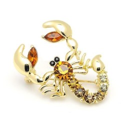 broche de escorpião de cristal