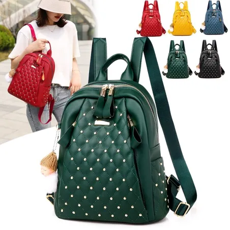 Mochila de couro - com tachas decorativas - grande capacidade