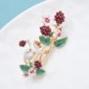 Escolhendo frutas esquilo - broche