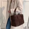 Trendy plush handbag - large capacityHandbags