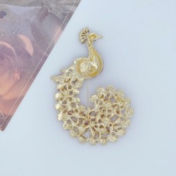 broche de pavão de cristal
