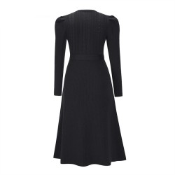 Elegant knitted dress - long sleeve - waist beltDresses