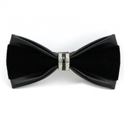 Laço elegante de couro com decoração de cristal