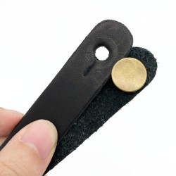 Leather guitar strap - holderGuitars
