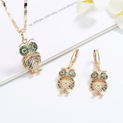 Conjunto joia dourado - com corujas de cristal - colar/brincos