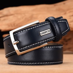 Cinto de couro elegante - com fivela de metal