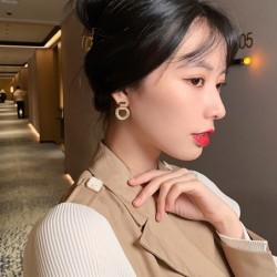 Elegant golden round earrings - multiple circlesEarrings