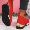 Tênis esportivo em mesh - slip on - com plataforma alta