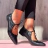 Elegant leather flat shoes - lace upShoes